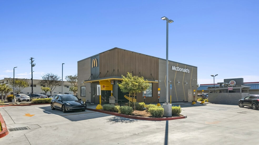 More Photos Of 10146 Artesia Blvd, Bellflower Fast Food For Sale
