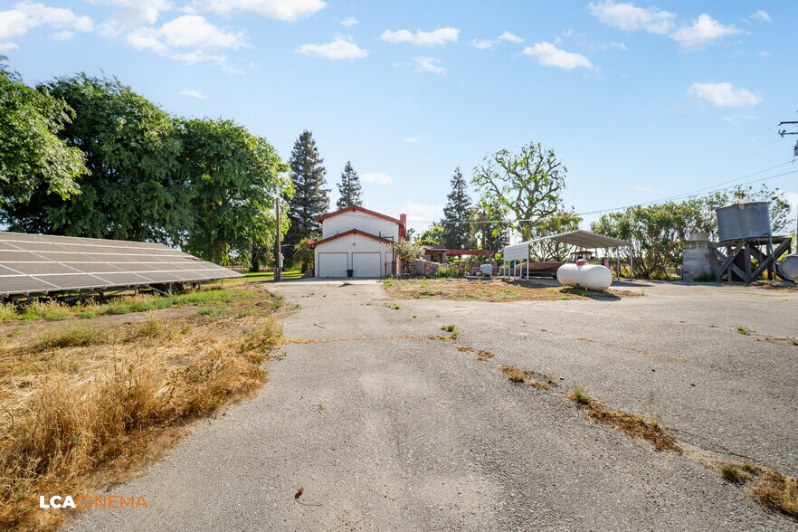 More Photos Of 15615 Magnolia Ave, Wasco Land For Sale