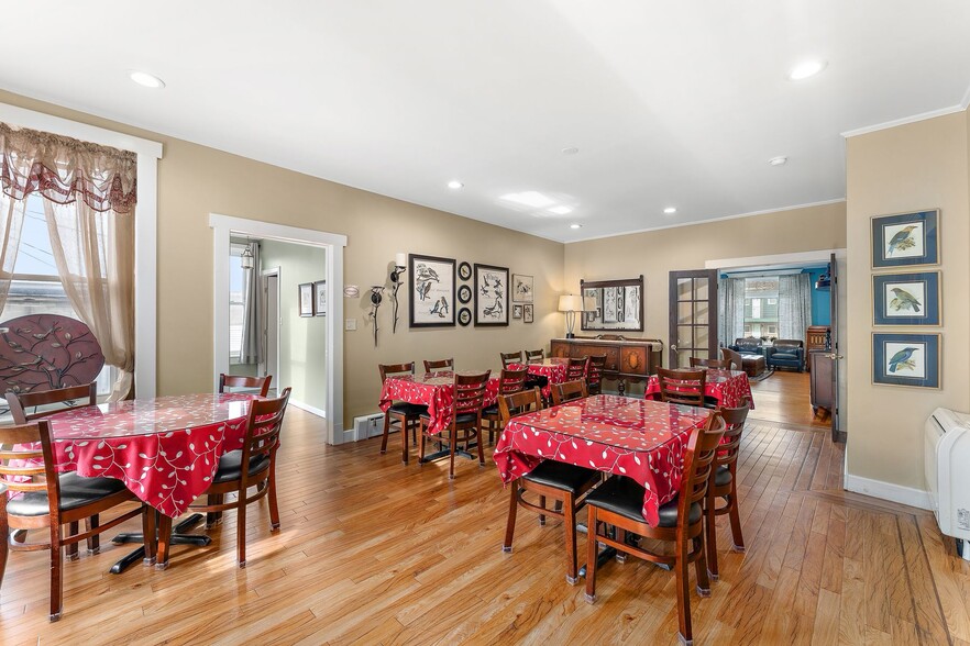 More Photos Of 106 Meyers Ave, Meyersdale Hospitality For Sale