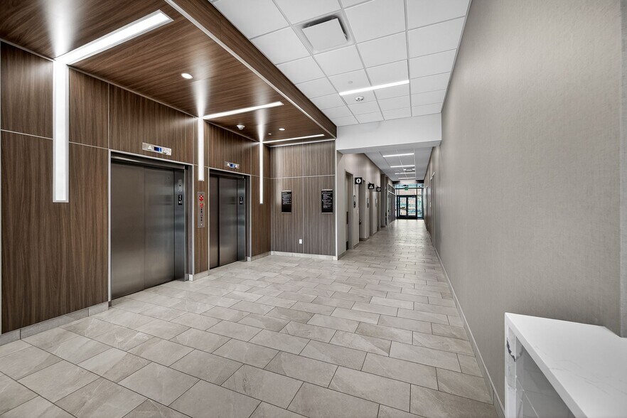 More Photos Of 9051 SSG Chris Falkel Dr, Highlands Ranch Medical For Lease