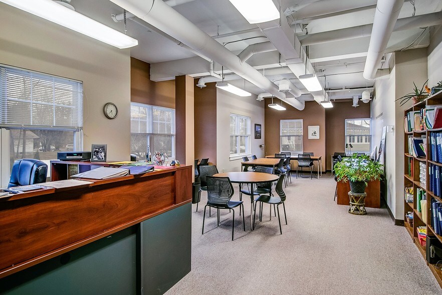 More Photos Of 120 West Ave, Saratoga Springs Office For Sale