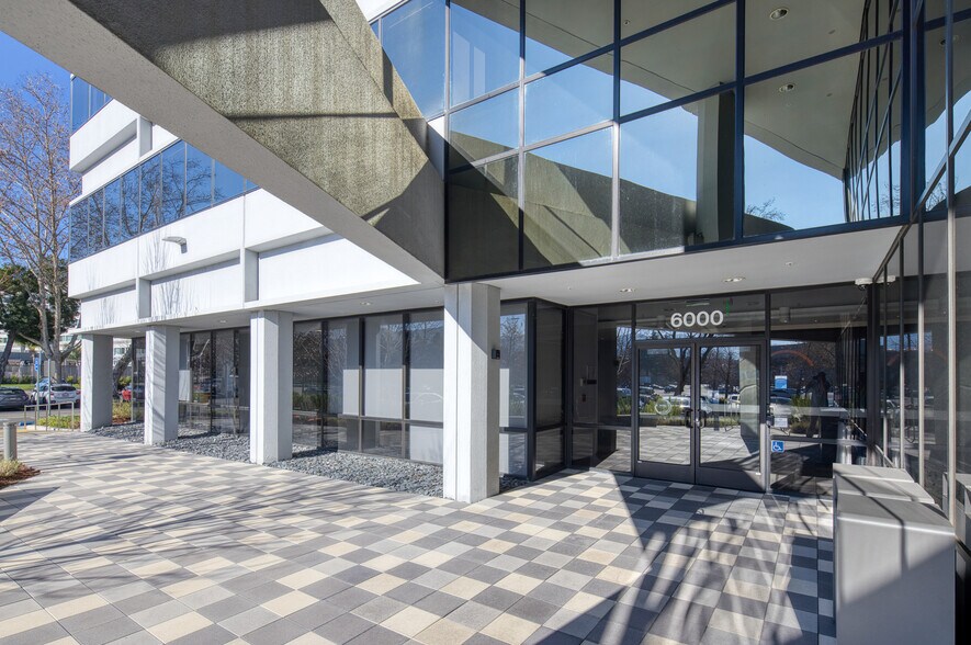 More Photos Of 6000 Stoneridge Mall Rd, Pleasanton Office For Lease