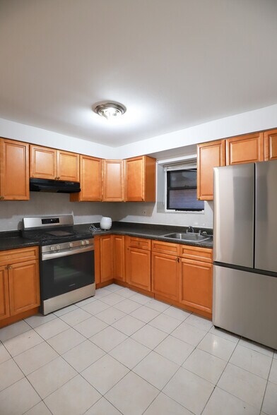 More Photos Of 5732 Xenia St, Corona Multifamily For Sale