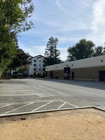 More Photos Of 537-539 E Weddell Dr, Sunnyvale Schools For Sale