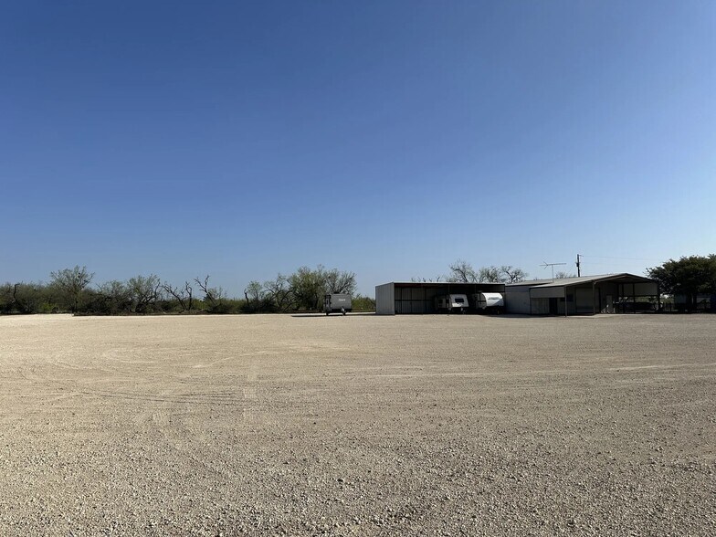 More Photos Of 1782 Key Ln, Abilene Office For Lease