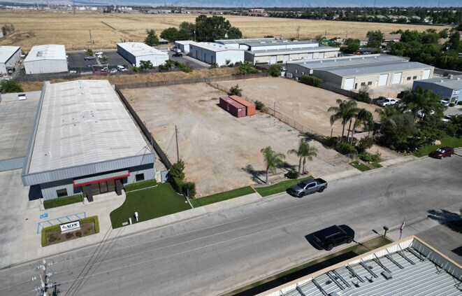 More Photos Of 1634 Art St, Bakersfield Land For Lease