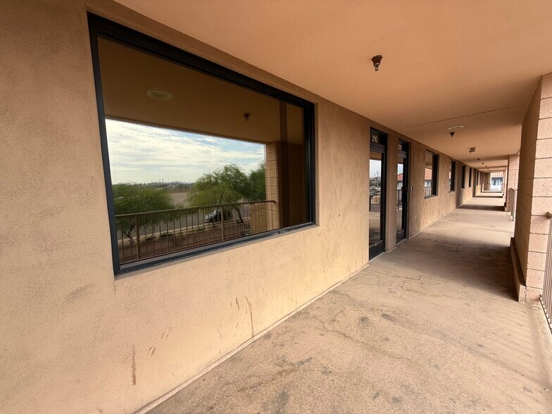 More Photos Of 21620 N 26th Ave, Phoenix Warehouse For Sale