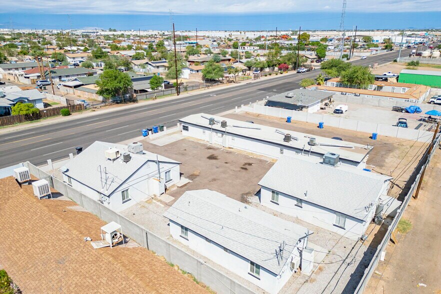 More Photos Of 927 S 35th Ave, Phoenix Apartments For Sale