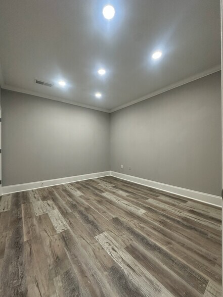 More Photos Of 4319 S Lee St, Buford Office For Lease