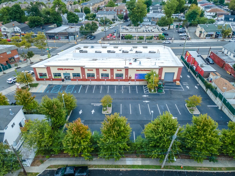 More Photos Of 4051-4055 Hylan Blvd, Staten Island Drugstore For Sale
