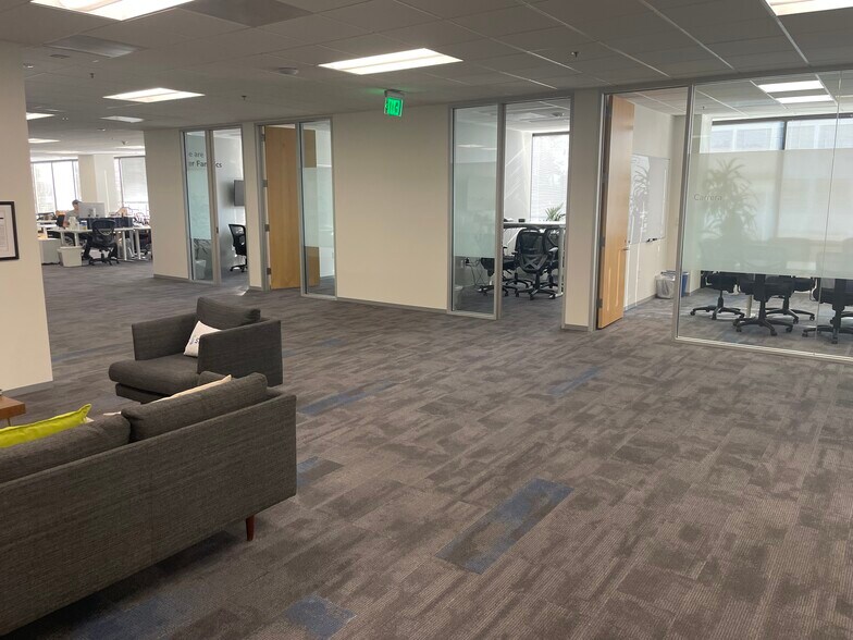 More Photos Of 2560 N 1st St, San Jose Loft Creative Space For Lease
