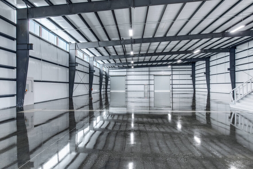 More Photos Of 19828 Little York Rd, Katy Warehouse For Sale