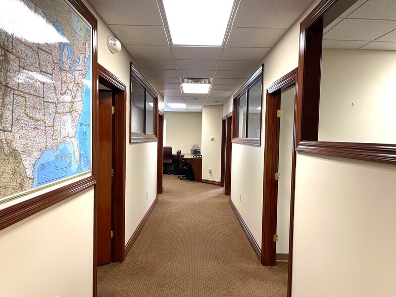 More Photos Of 530 Walnut Ave NE, Canton Storefront Retail Office For Sale