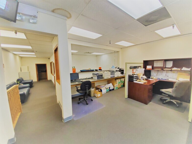 More Photos Of 901 S Fremont Ave, Alhambra Warehouse For Lease