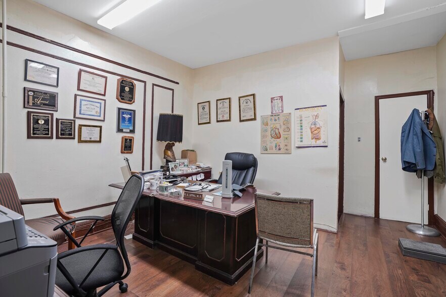 More Photos Of 1670 Putnam Ave, Ridgewood Apartments For Sale