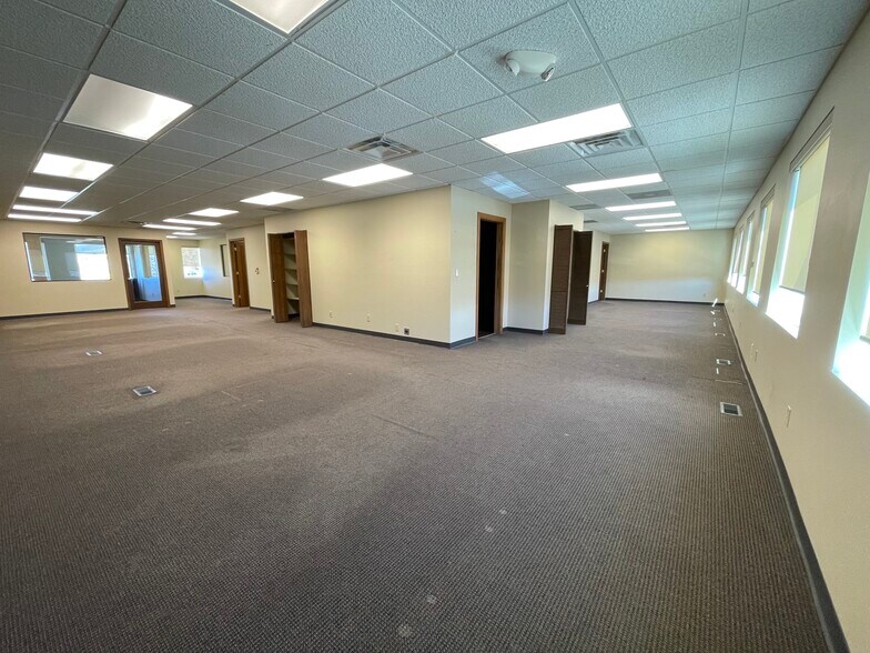 More Photos Of 510-514 Wilcox St, Castle Rock Office For Sale