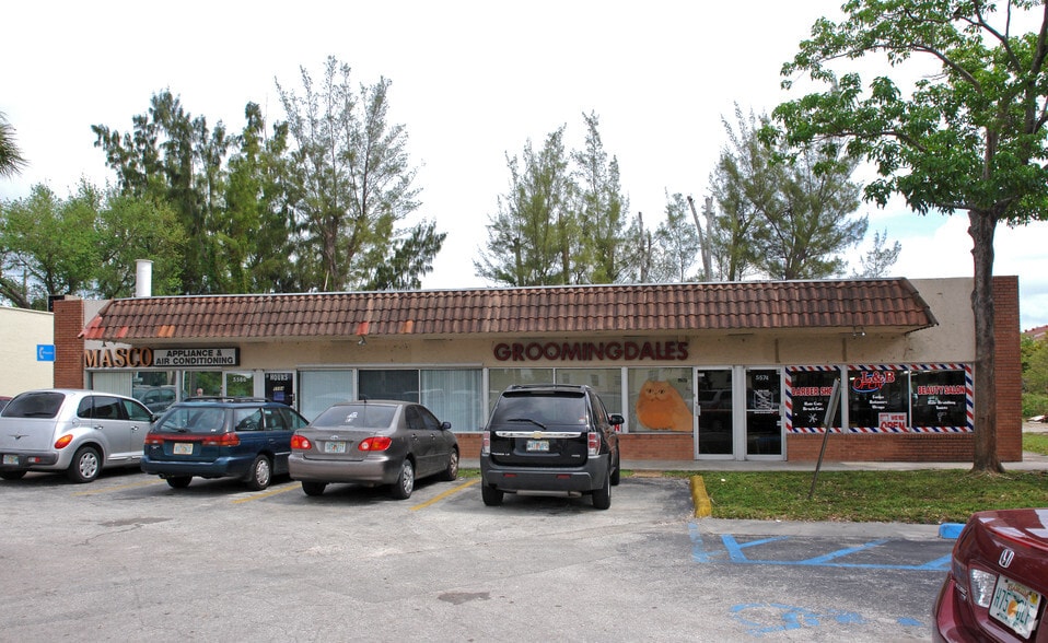 Primary Photo Of 5574-5586 NW 31st Ave, Fort Lauderdale General Retail For Lease