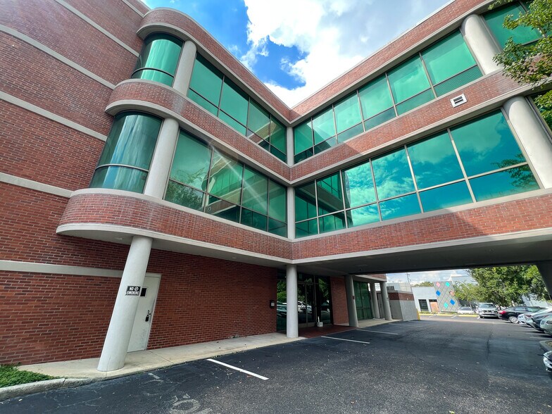 More Photos Of 701 N Westshore Blvd, Tampa Coworking Space