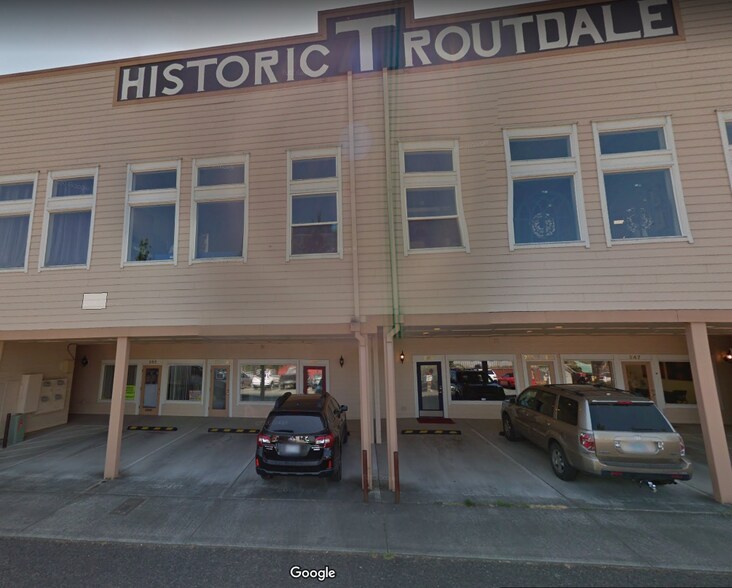 More Photos Of 263 E Historic Columbia River Hwy, Troutdale Storefront For Lease