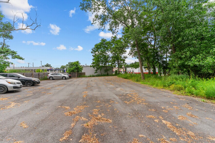 More Photos Of , Attleboro General Retail For Sale