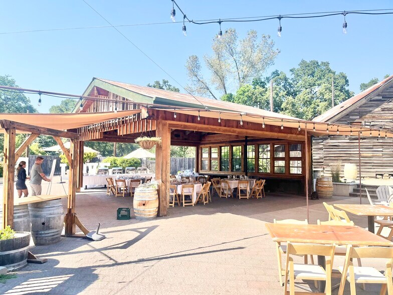 More Photos Of 2021 Smith Flat Rd, Placerville Office For Sale