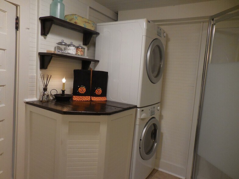 More Photos Of 10884 Nc Highway 105 S, Banner Elk Freestanding For Sale