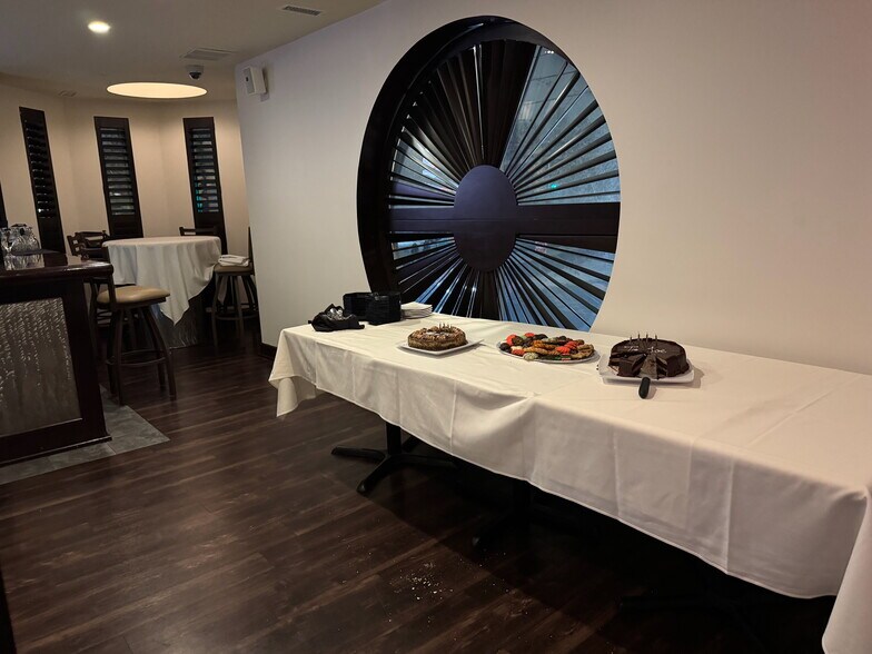 More Photos Of 311-313 N Geddes St, Syracuse Restaurant For Sale