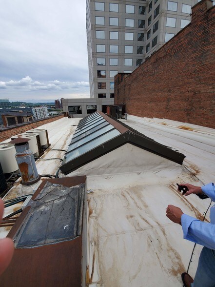 More Photos Of 133 W 4th St, Cincinnati Office For Sale