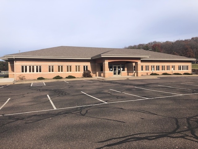 Primary Photo Of 4229 Southtowne Dr, Eau Claire Medical For Lease