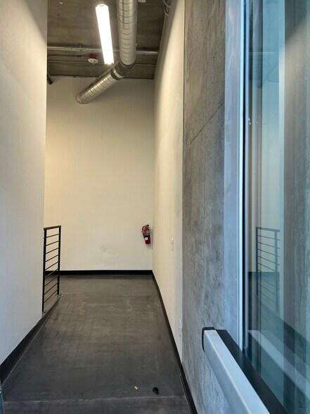 More Photos Of 353 E Bonneville Ave, Las Vegas Apartments For Sale