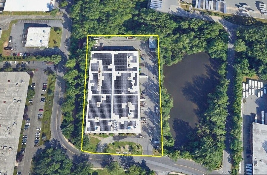 More Photos Of 102 Fairview Park Dr, Elmsford Warehouse For Lease