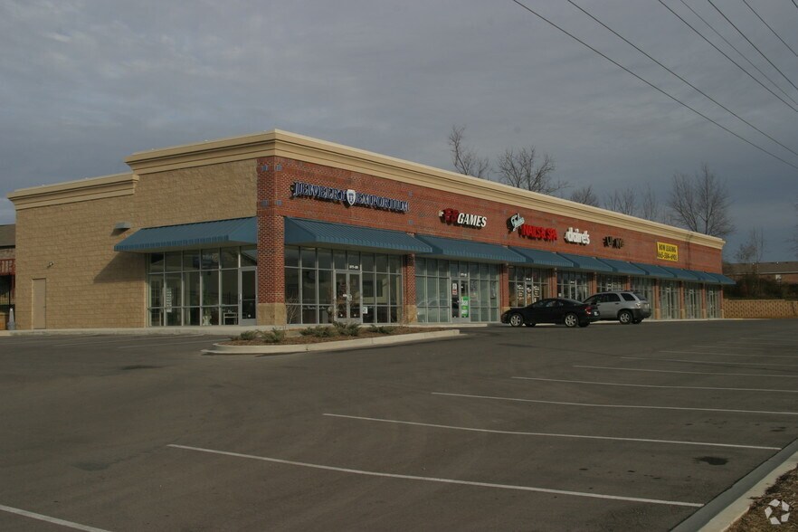 More Photos Of 377 W Jackson St, Cookeville Unknown For Lease