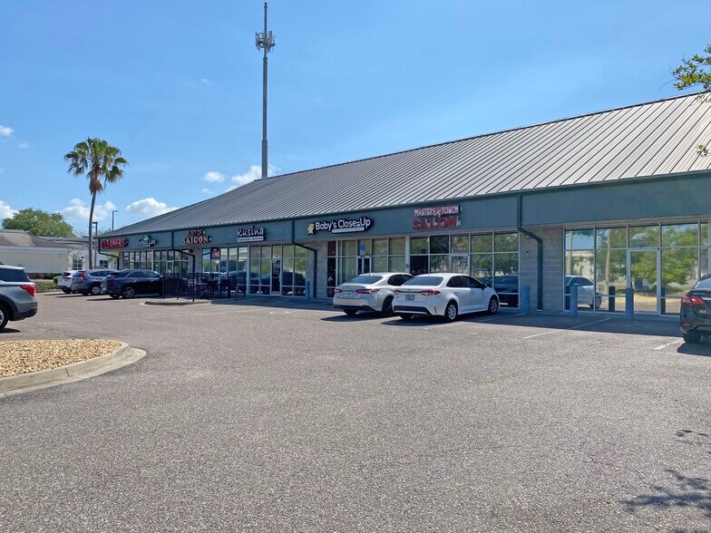 More Photos Of 3503 Kernan Blvd S, Jacksonville Unknown For Lease