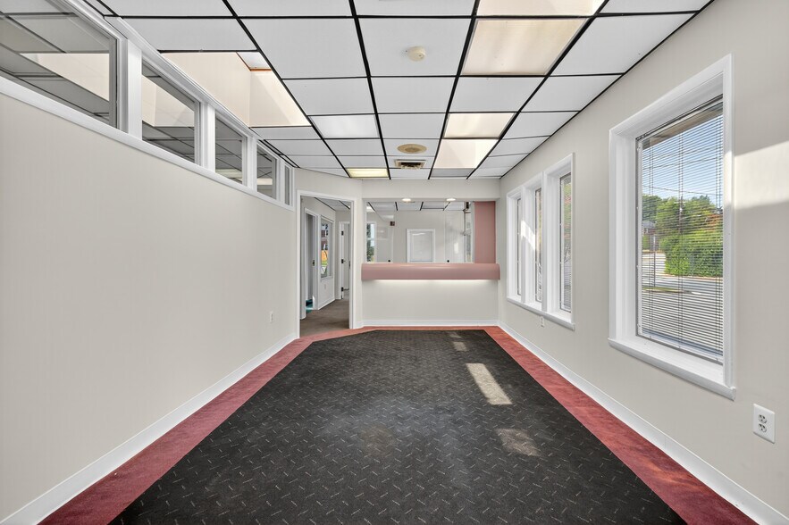 More Photos Of 10101 Lorain Ave, Silver Spring Medical For Sale