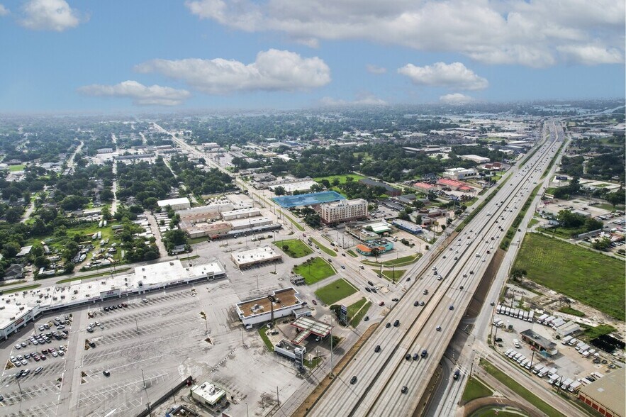 More Photos Of 614 E Tidwell Rd, Houston Land For Sale