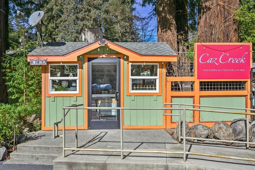 More Photos Of 17132 Highway 116, Guerneville General Retail For Sale