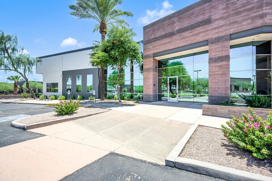 Primary Photo Of 8930 S Beck Ave, Tempe Light Manufacturing For Lease