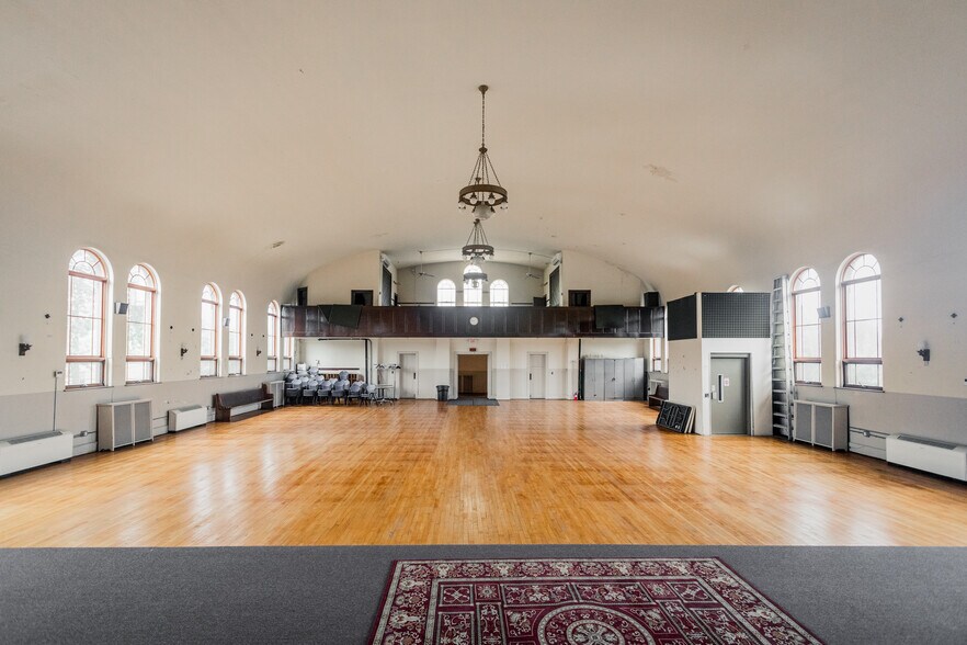 More Photos Of 3553 W Vernor Hwy, Detroit Specialty For Sale
