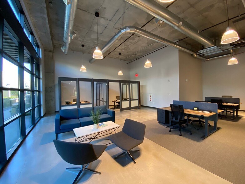 More Photos Of 5170 Peachtree Rd, Chamblee Office For Lease