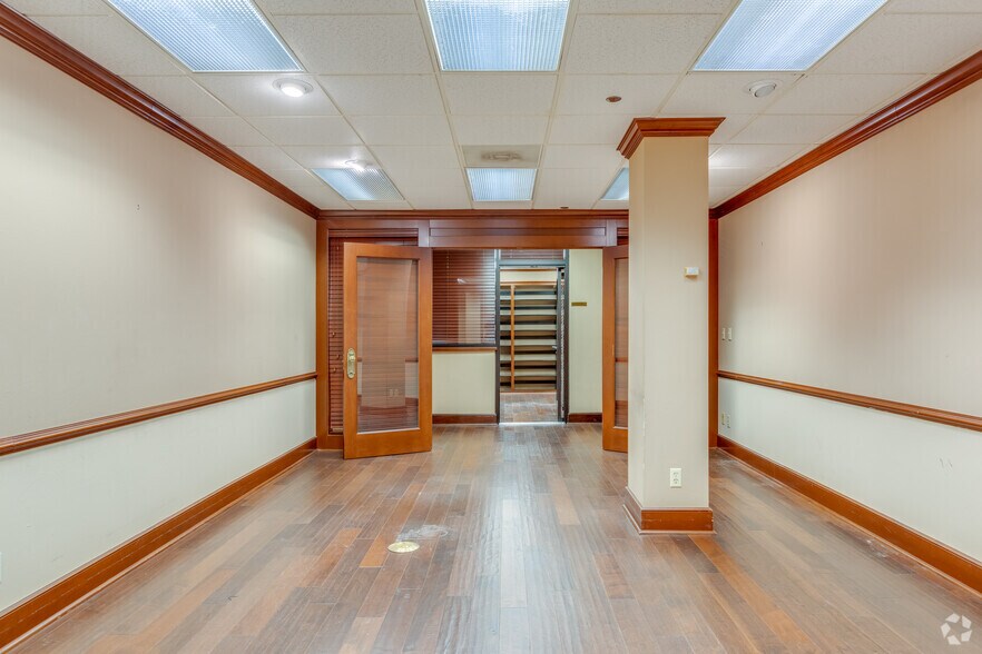 Photo of 10th Floor Ste 1000