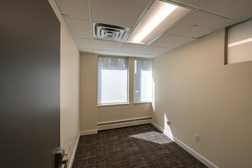 More Photos Of 820 Second Ave, New York Medical For Lease