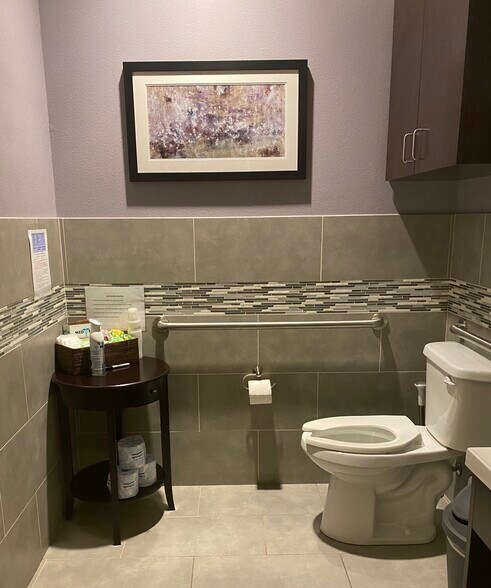 More Photos Of 3000 Communications Pky, Plano Office For Sale