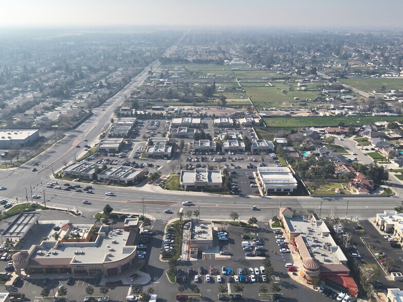 More Photos Of 9730 Brimhall Rd, Bakersfield Medical For Lease