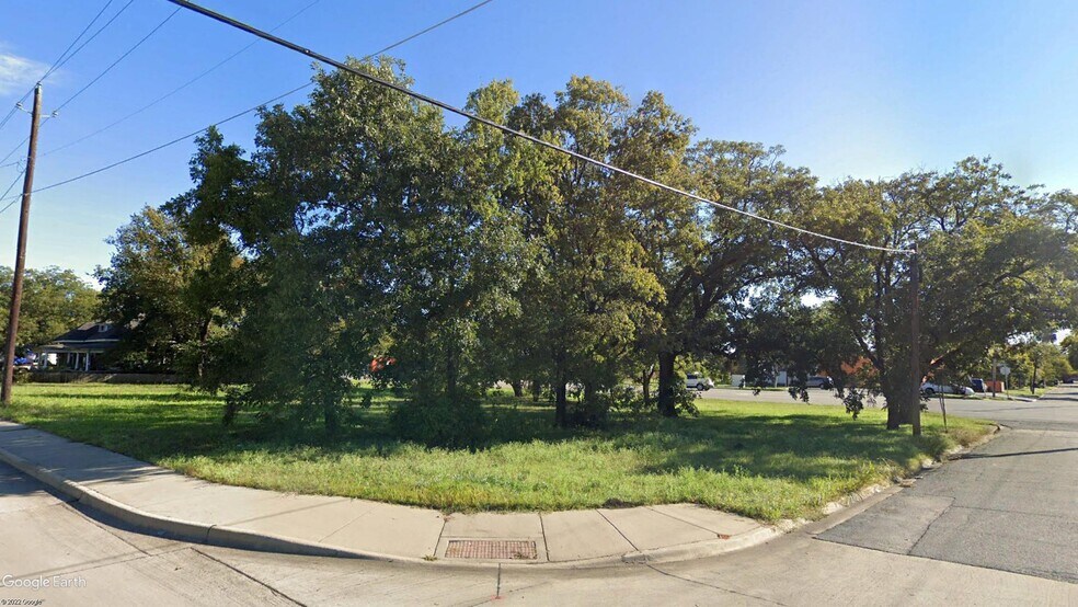 More Photos Of 507-511 S Chestnut St, McKinney Land For Sale