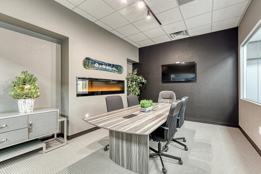 More Photos Of 18951 E Mainstreet, Parker Freestanding For Lease