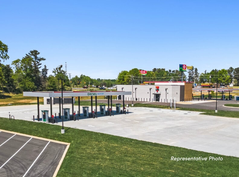 More Photos Of 101 Joseph Flowers Pl, Walterboro General Retail For Sale