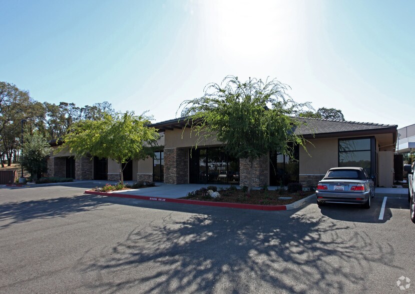 More Photos Of 1839 Iron Point Rd, Folsom Office For Lease
