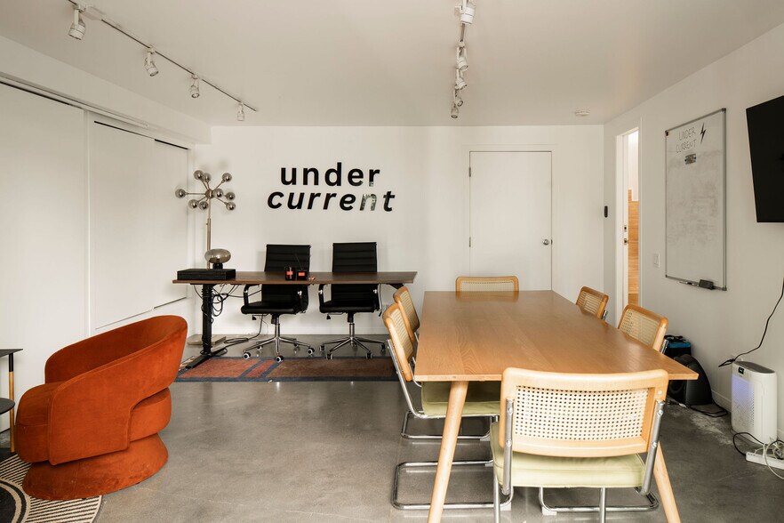 More Photos Of 608 Westminster Ave, Venice Apartments For Sale