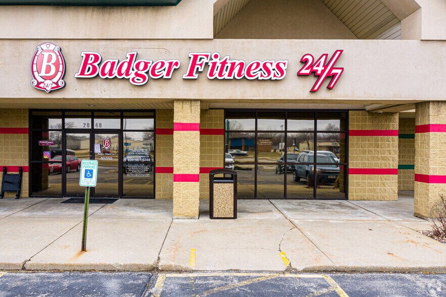 More Photos Of 2024-2050 S Stoughton Rd, Madison General Retail For Sale