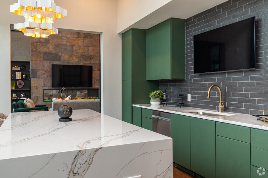 More Photos Of 352 S Walker St, Cary Apartments For Lease